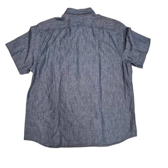 Banana Republic Men's Navy Cotton/Linen Chambray Short Sleeve Button Down Shirt - Picture 8 of 11